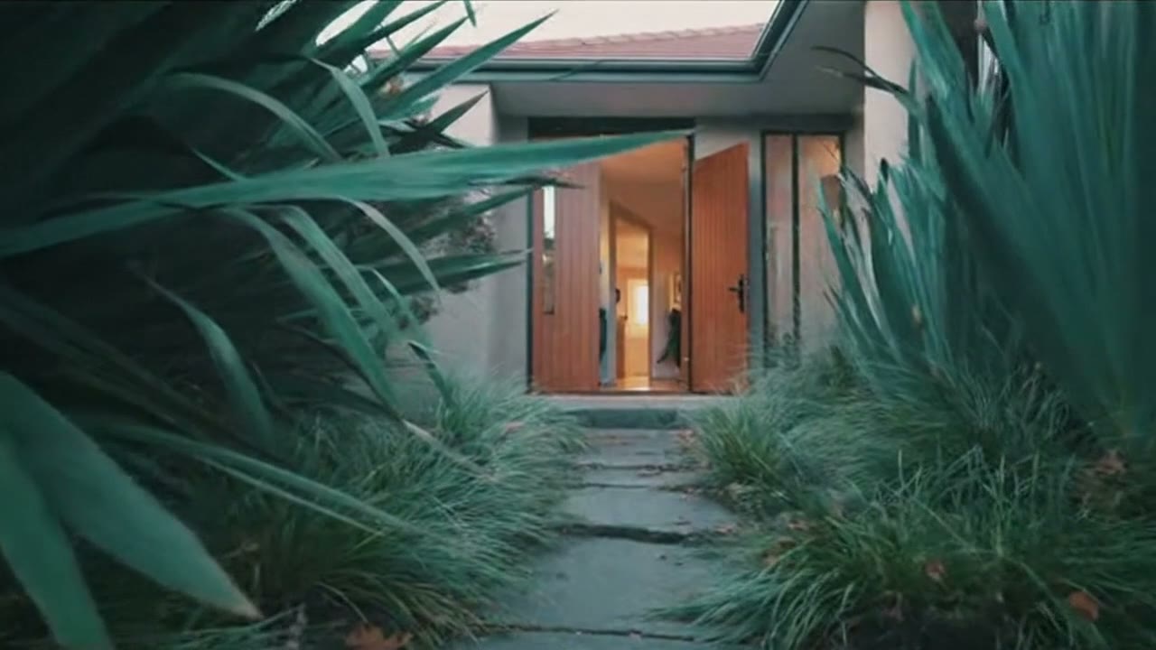 Auction vs private treaty in NZ — realistic NZ property scene