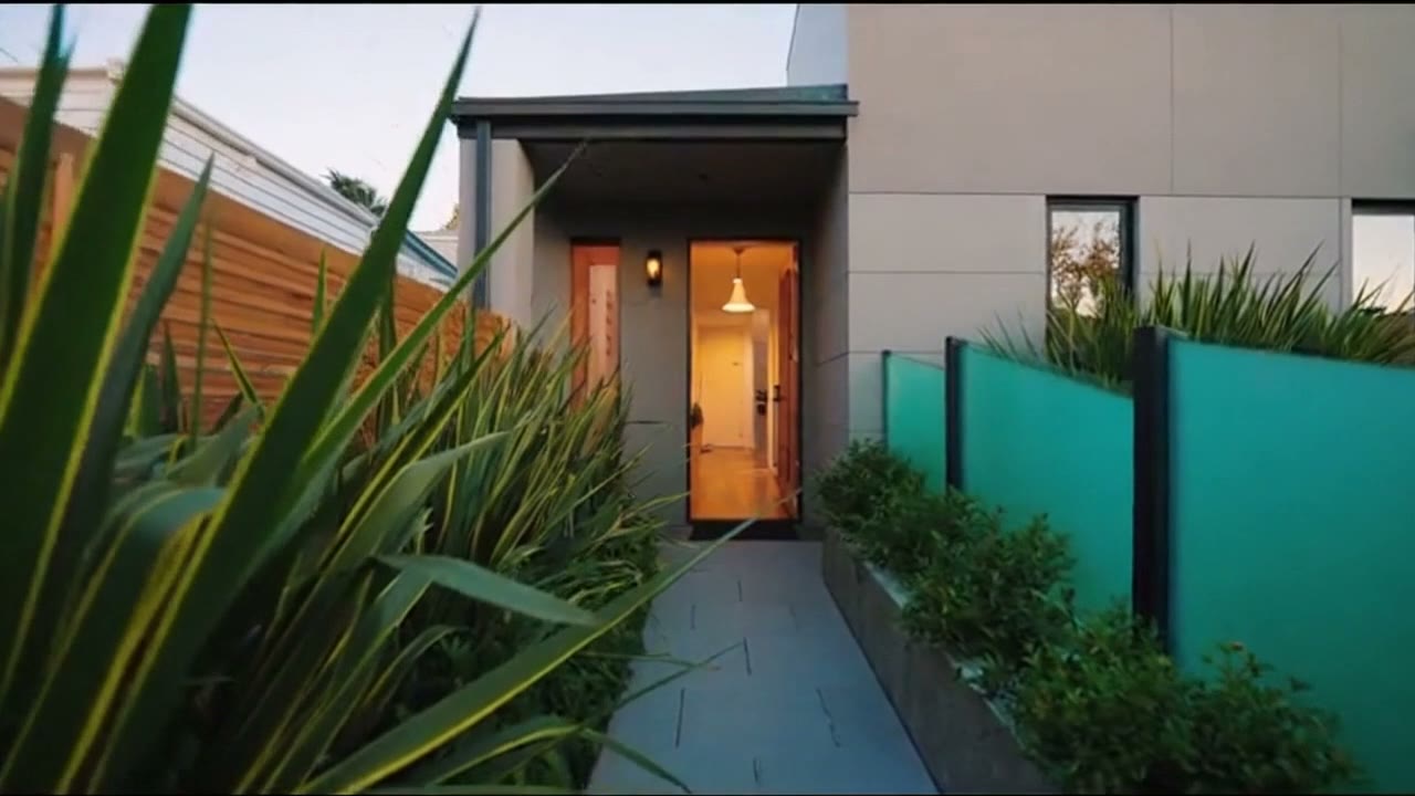 How the NZ buying process actually works — realistic NZ property scene
