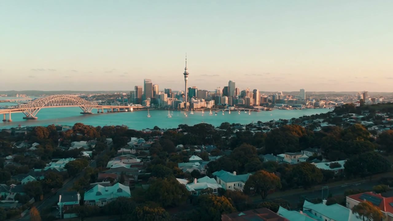 Buying and selling property in Auckland — realistic NZ property scene